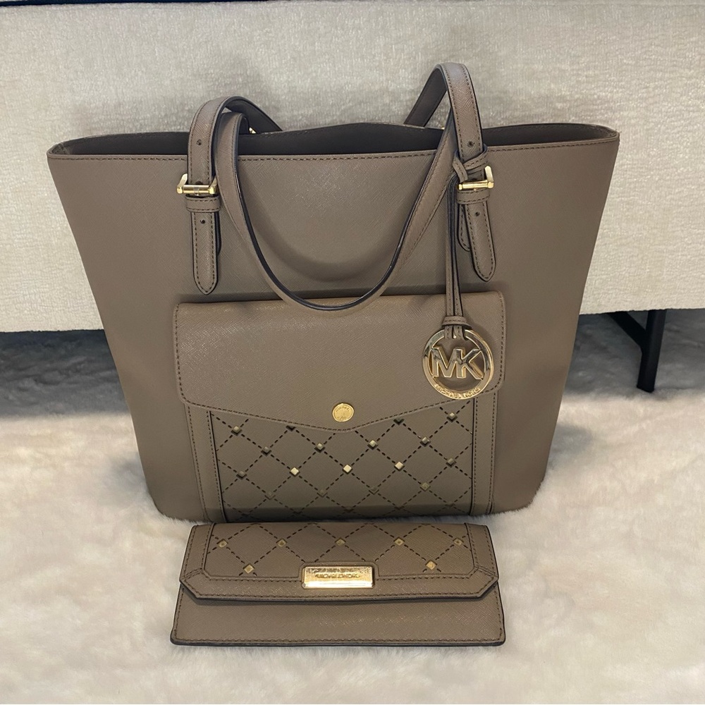 Taupe Michael Kors tote and wallet